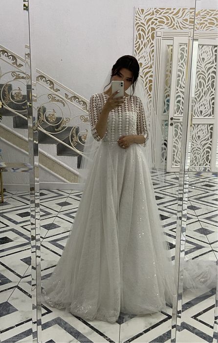 Свадебное платье