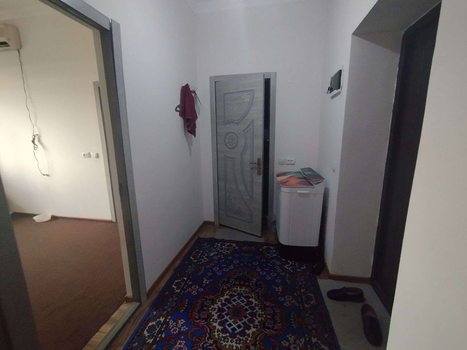 Uchtepa 24-kvartalda 2 xonali uy oilaga uzoq muddatga ijaraga beriladi