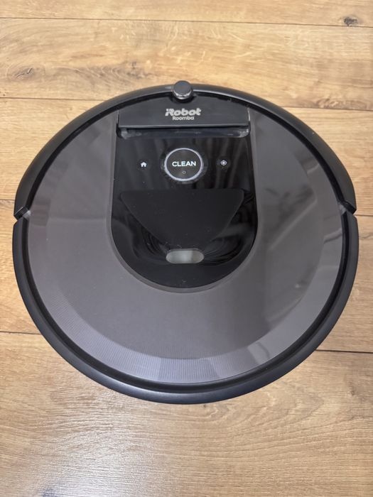 Aspirator  IRobot Romba I7