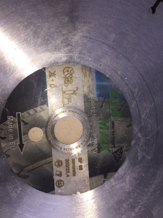 Panza Disc Tăiere Asfalt Dia-MAX 300x25,4 BF 68