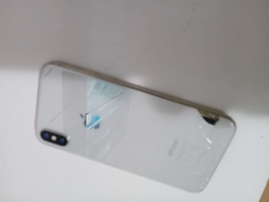 Se vinde pentru piese