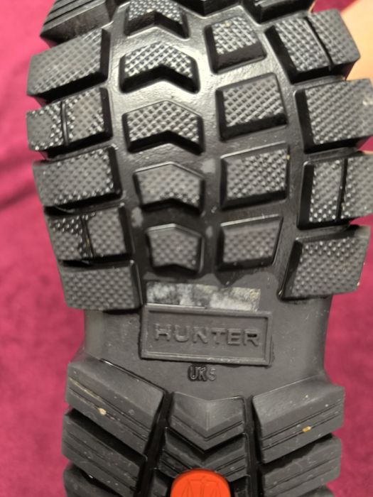 Бебешки ботуши     Hunter