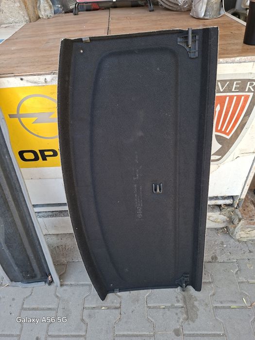 Оригинална кора за багажник VwGolf 5 /6