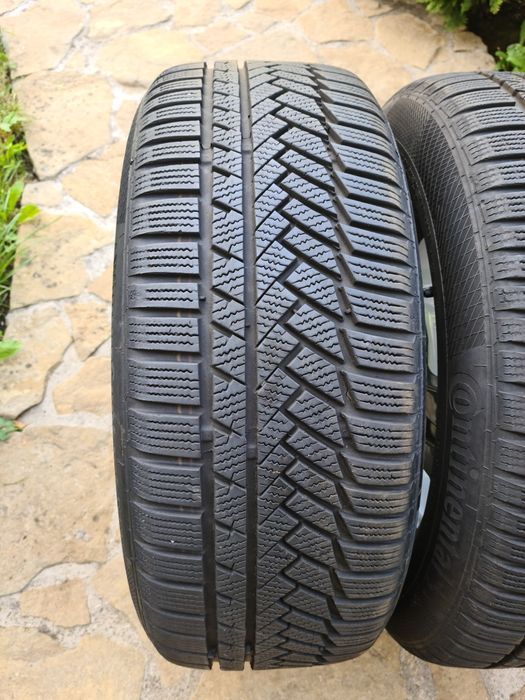 Vand 2 anvelope de iarna Continental 225/50R17 M+S