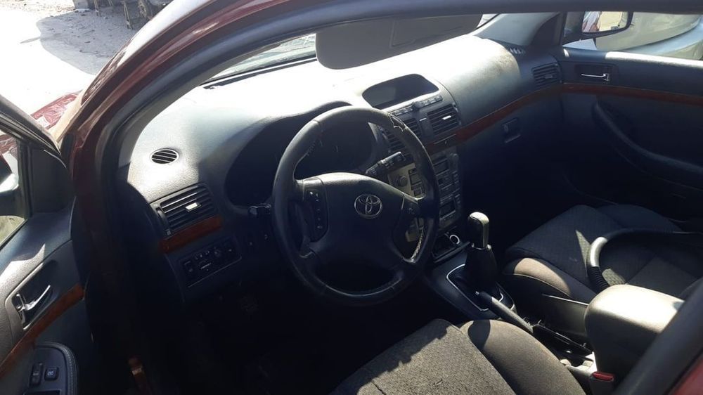 Dezmembrăm Toyota Avensis, 2.0 diesel, 2006