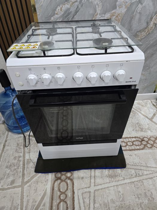 Продам газ плиту