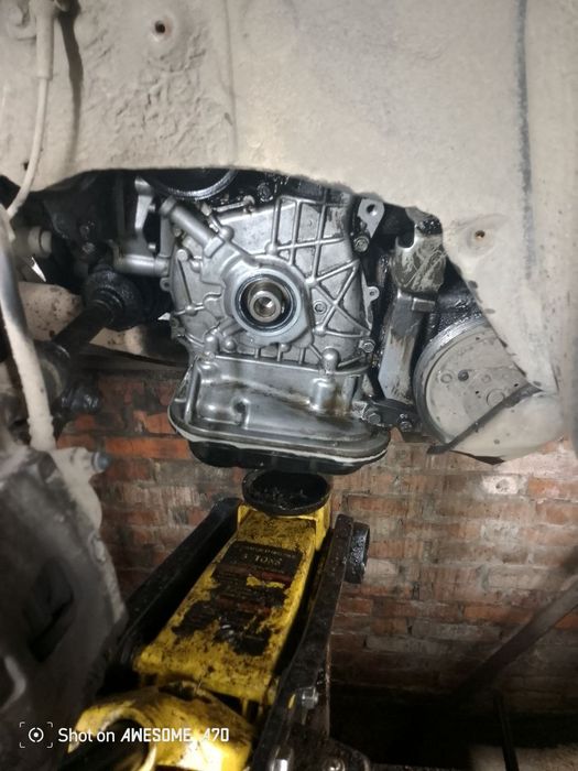 Har xil turdagi avtomobillarni mator xadovoy karobkalarini tuzatamiz