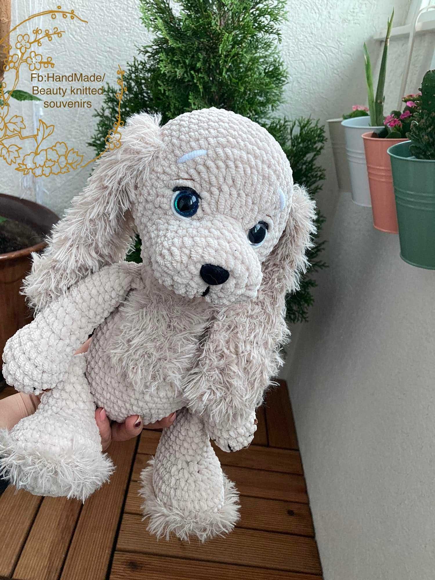 Плюшена играчка кученце