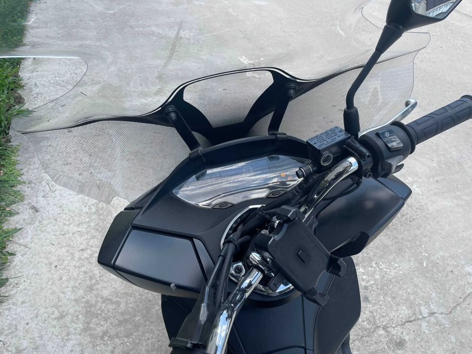 Honda PCX 125cc se conduce cu B sau A1