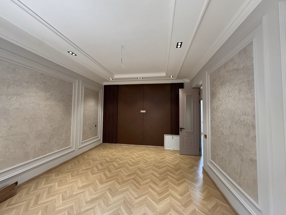 Sergili xonabotda 2 sotix 2 etaj yevro remont uy -160.000$