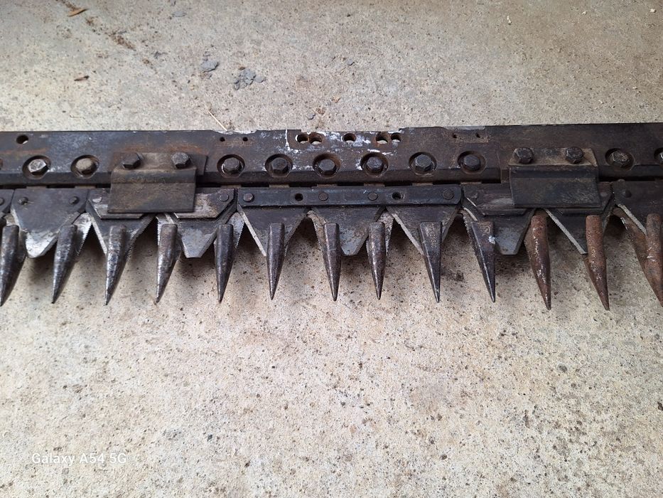 Vând lamă cositoare