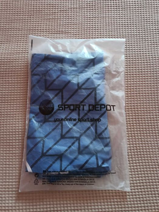 Продавам оригинална фланелка на Ф.К. Левски София-2XL