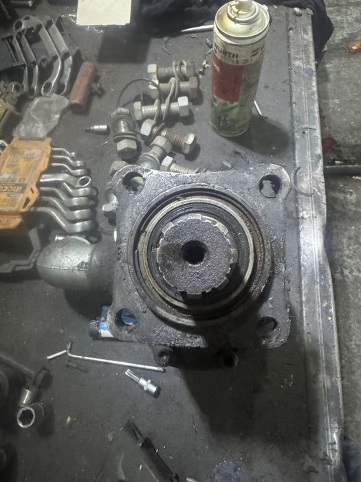 Pompa hidraulica pe pinioane