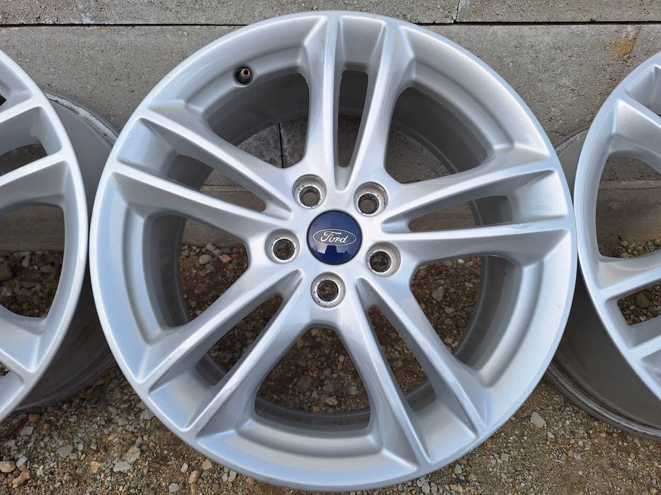 Vând set 4 jante aliaj pe 17  Ford Mondeo,  Focus, kuga, C Max etc.