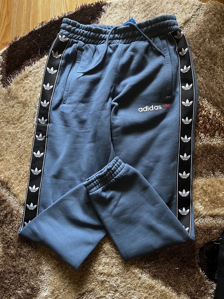 Pantaloni adidas 3buc.