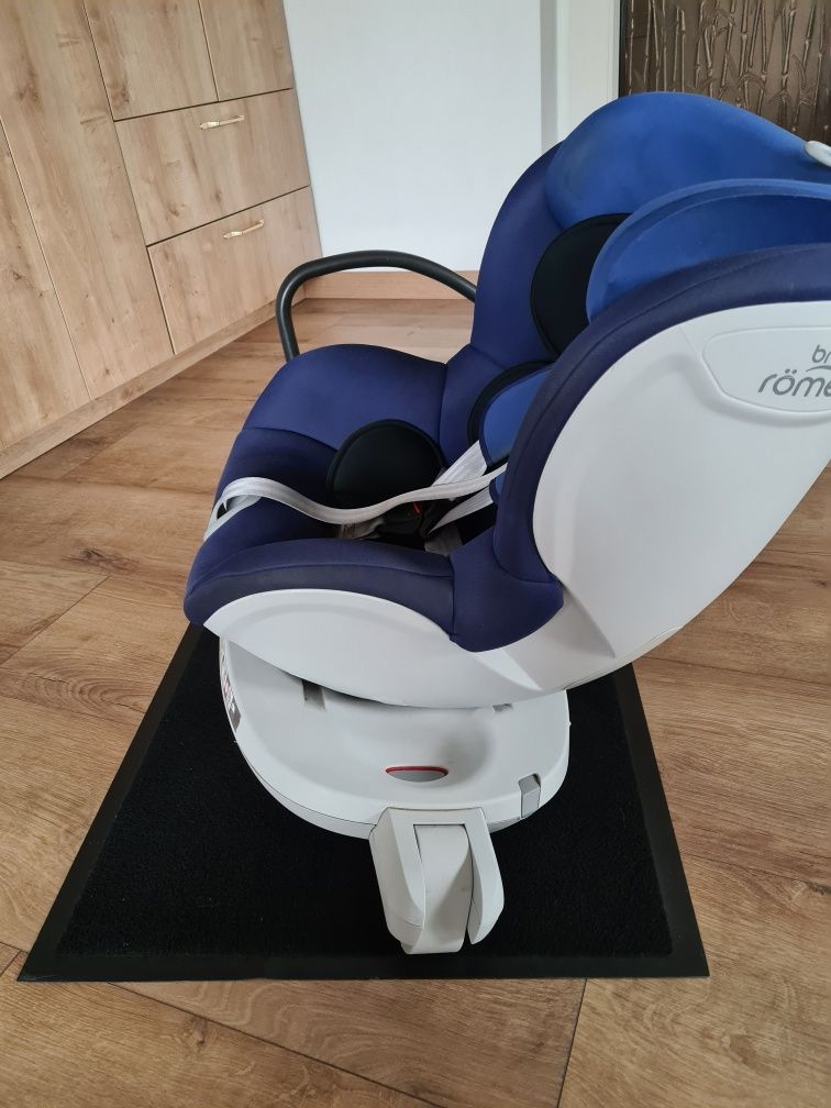 Vand scaun auto ISOFIX BRITAX ROMER dualfix 2R 0-18 kg rotativ