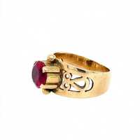 Златен дамски пръстен с рубин 5,42гр. размер:55 14кр. проба:585