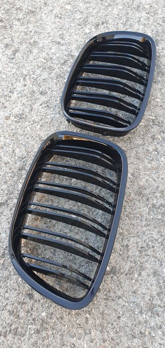 Grile Negre Bara Fata BMW F07 GT