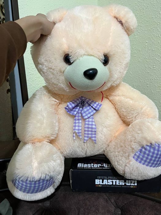 Плюшевый медвежонок и обезьяна