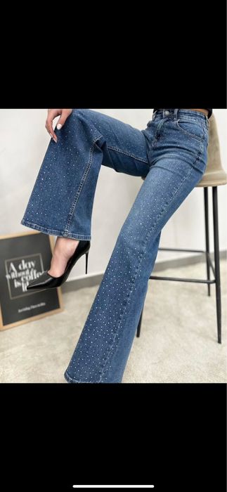 Дънки с камъни  !Нови!-Л размер