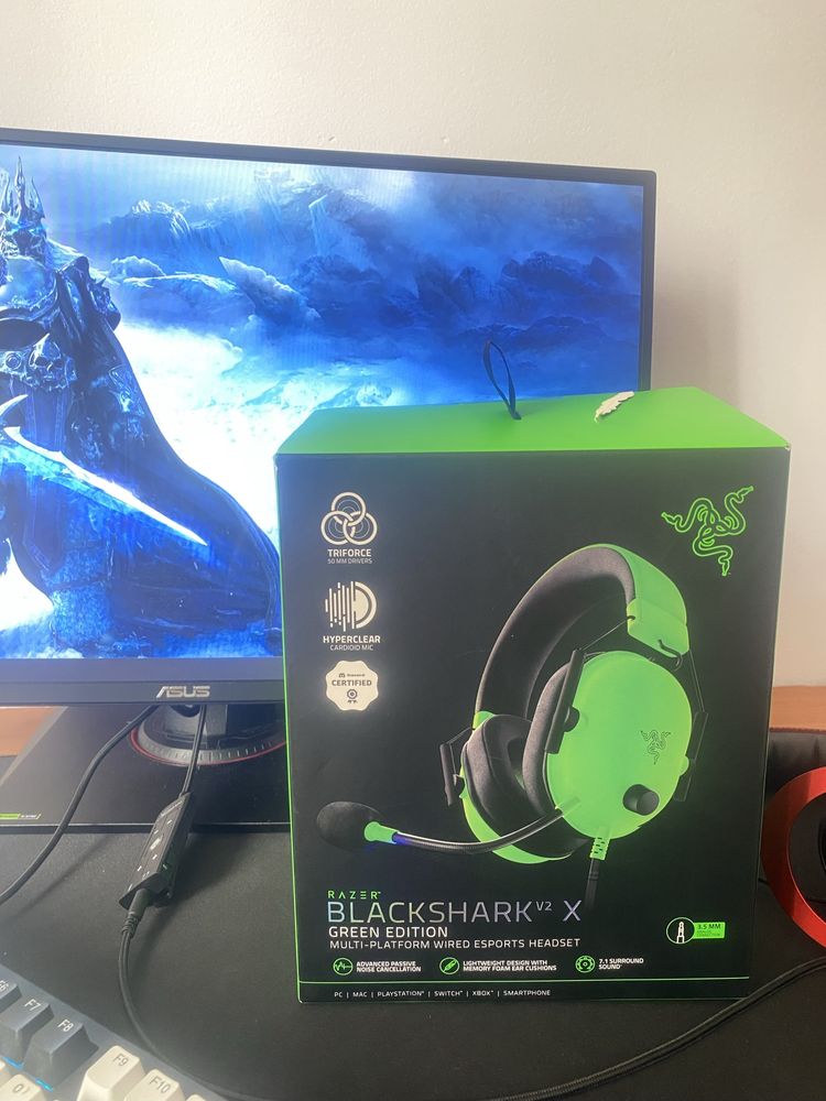 Наушники Razer Blackshark V2 X зеленый