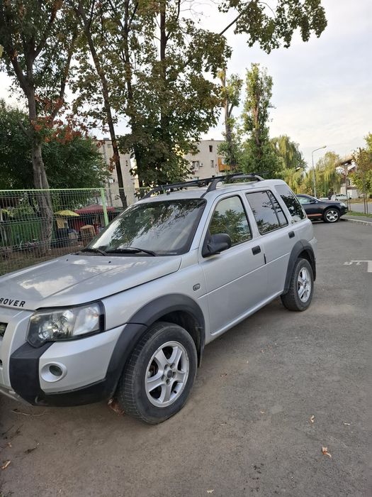 Vând Land Rover  2005