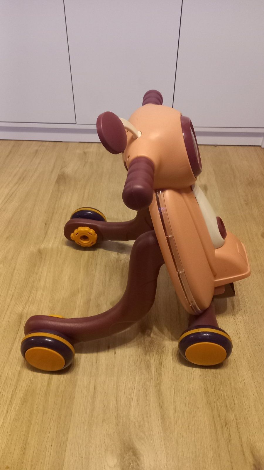 Baby walker Музикална проходилка Ocie