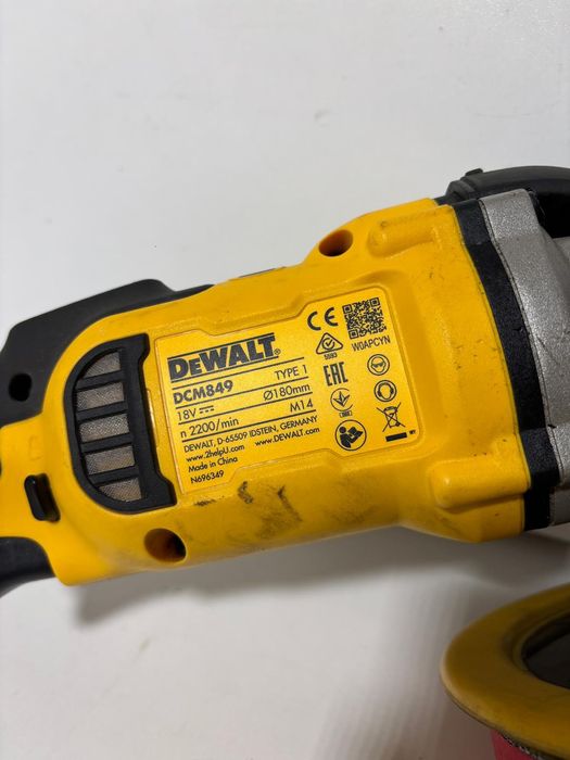 Masina de polisat șlefuit dewalt DCM849