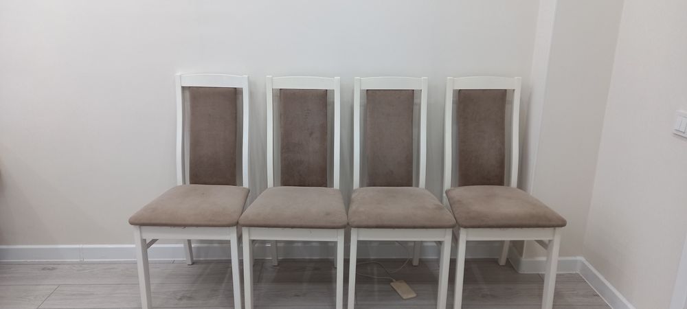 Стулья крепкие Б/У