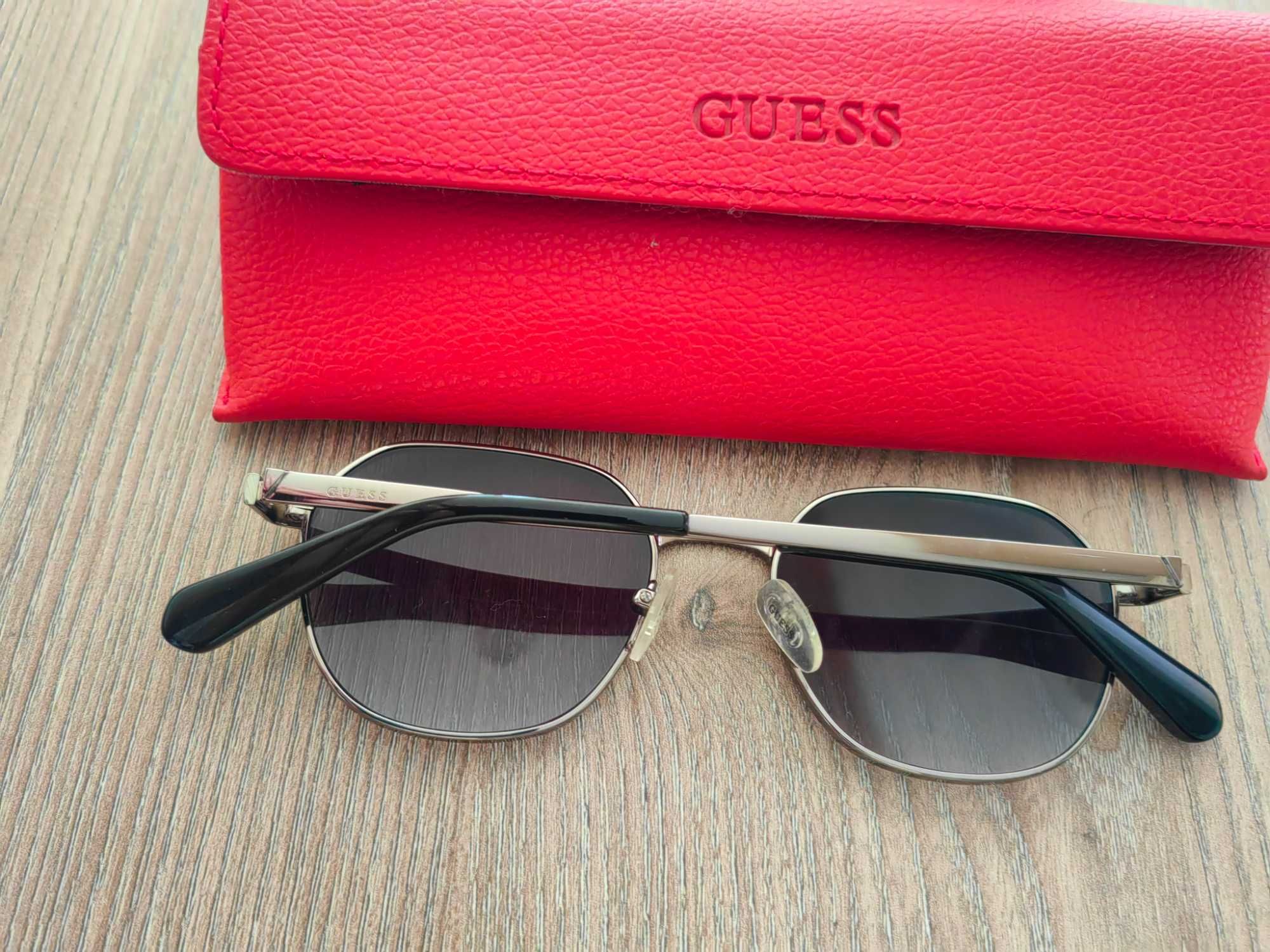 Дамски очила Guess