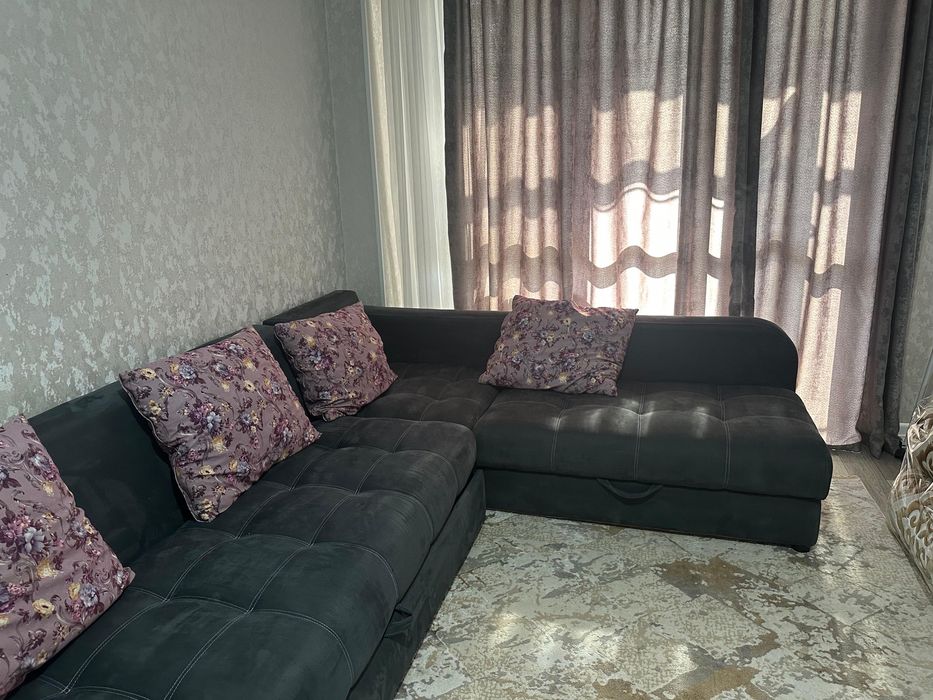 Продается угловой диван раскладной