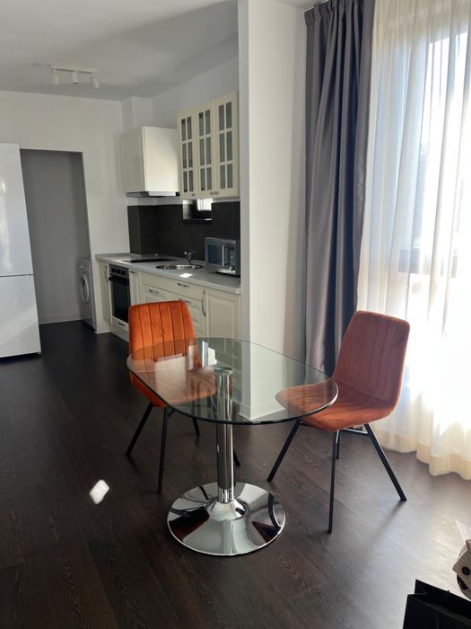 Apartament 2 camere de inchiriat zona Parcul carol Frigului