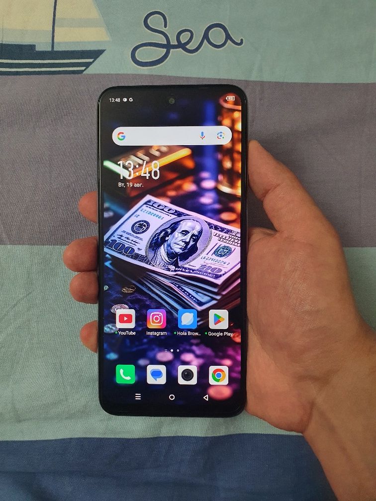 Srochna Sotiladi Infinix Hot 30 Play 16/128Gb White 4G Original