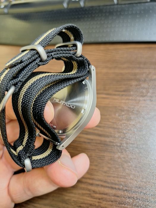 Militado ML05 часовник кварц