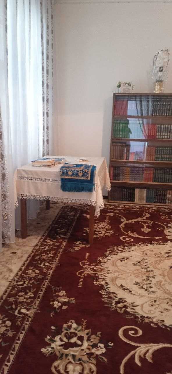 Loyish shaharchasida hovli joy sotiladi