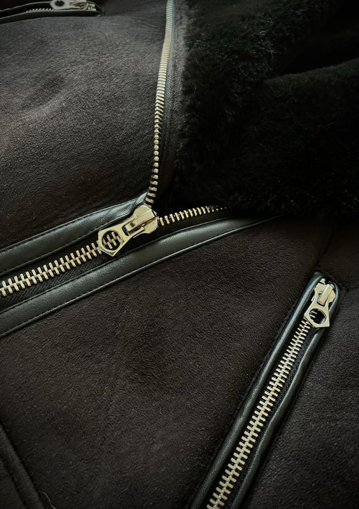 Кожух от изкуствен велур STRADIVARIUS