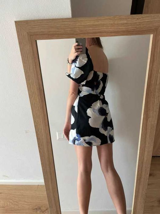 Rochie scurtă din in H&M, mărimea S