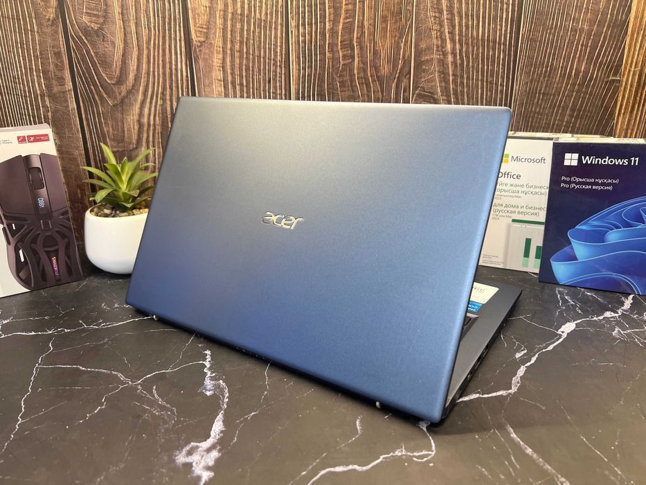 НоутБук Acer Swift 3 - Core i3-1115G4 / 8GB / 256GB / 14" FullHD IPS