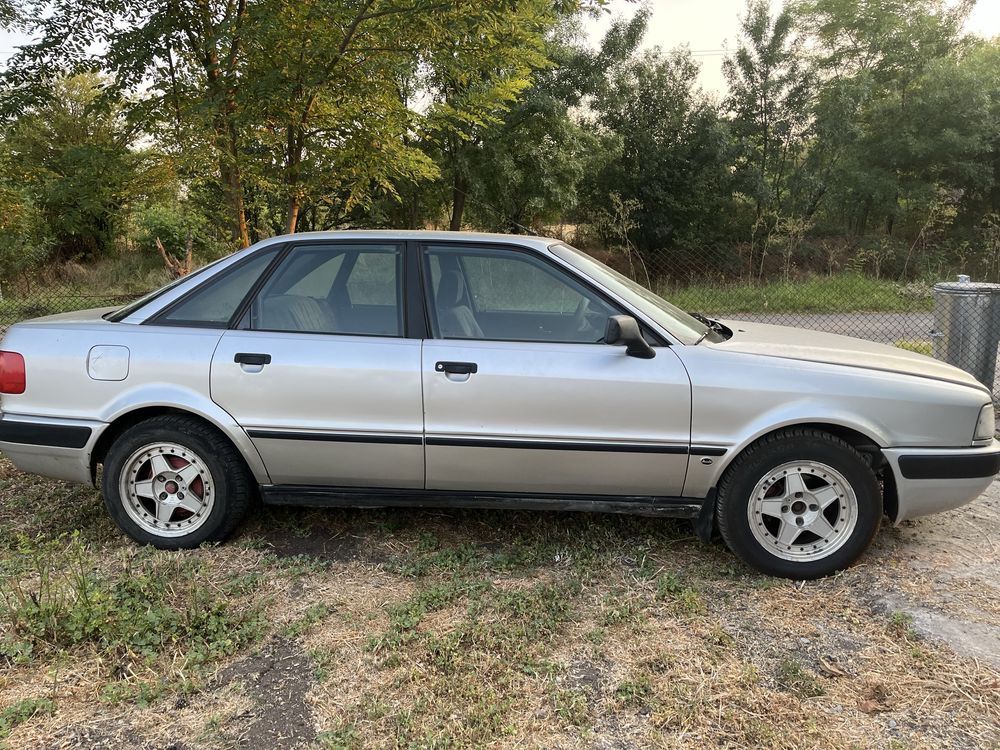 Audi 80 1.9 75кс
