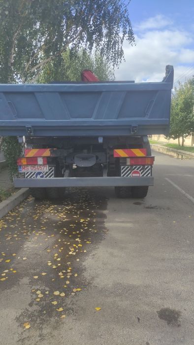 Vînd Mercedes Atego basculă cu macara 18tone