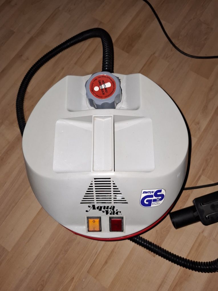 Aparat de curățat cu abur,AQUA VAC