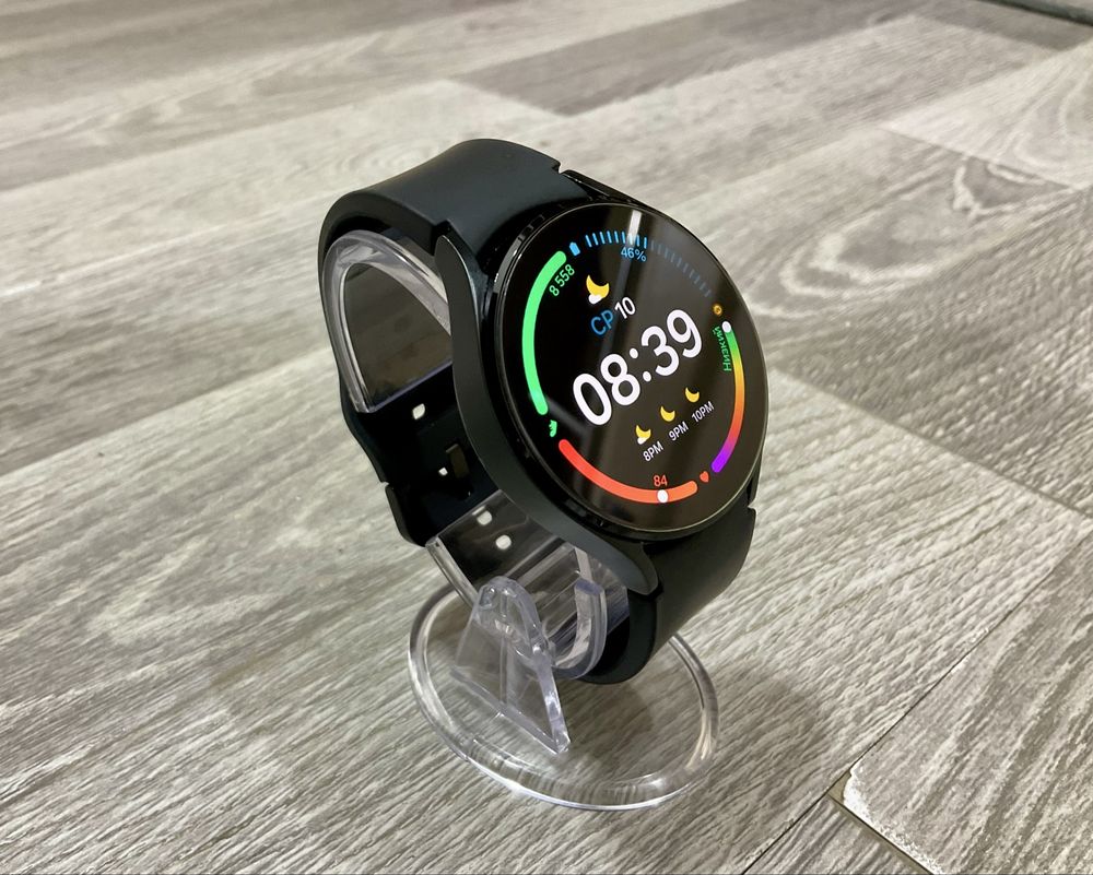 Samsung Galaxy Watch 4 LTE (E-Sim) 44-mm