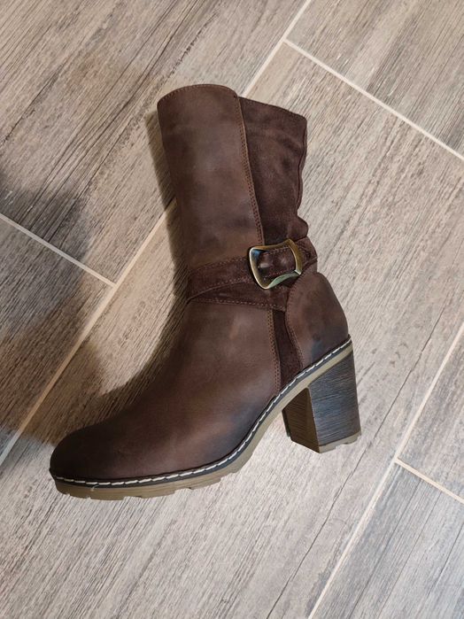 Дамски ботуши - естествена кожа с вълна