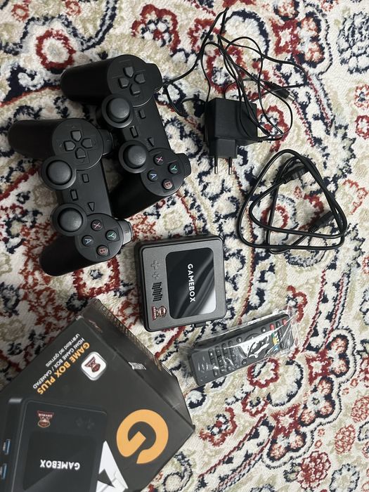 Игровая приставка GameBox G10 64Gb + 20000 игр