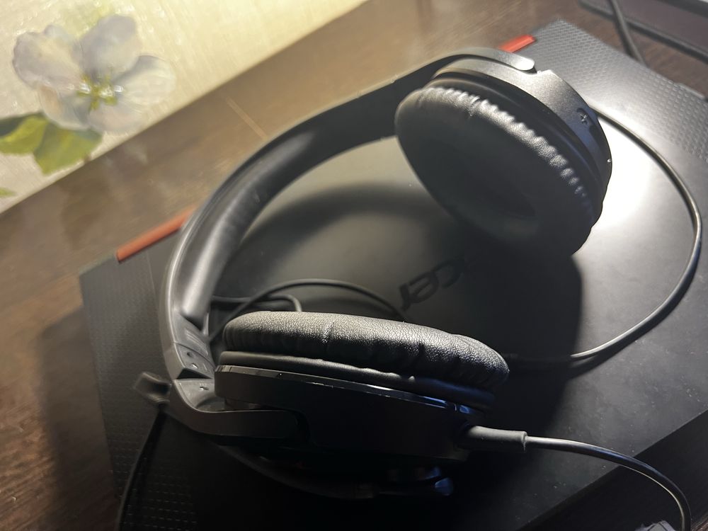 Продается: HyperX Cloud Stinger — игровые наушники с микрофоном