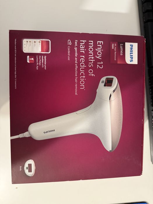 Epilator Philips Lumea 7000 folosit O SINGURA DATA