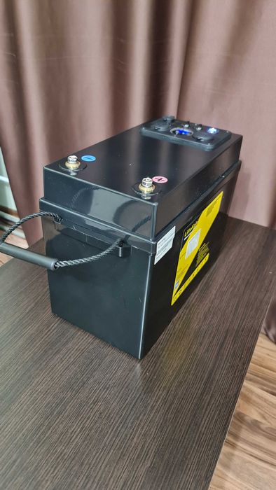 Baterie 12V  -  300Ah   Lithium Ion LiFePO4    Nou