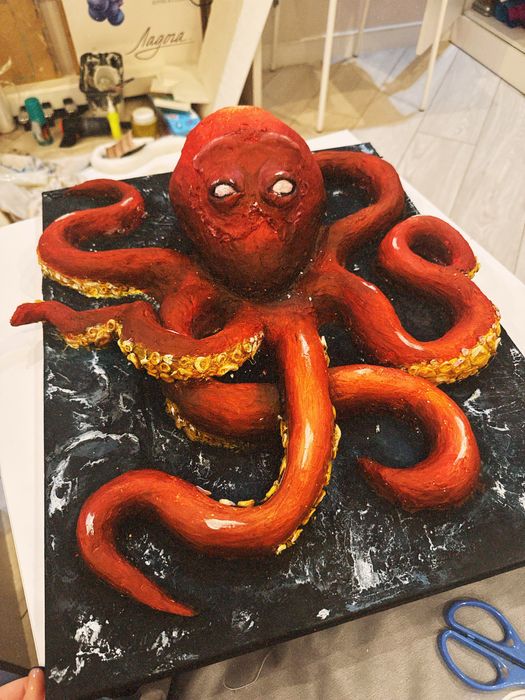 Дизайнерская картина выполнена вручную