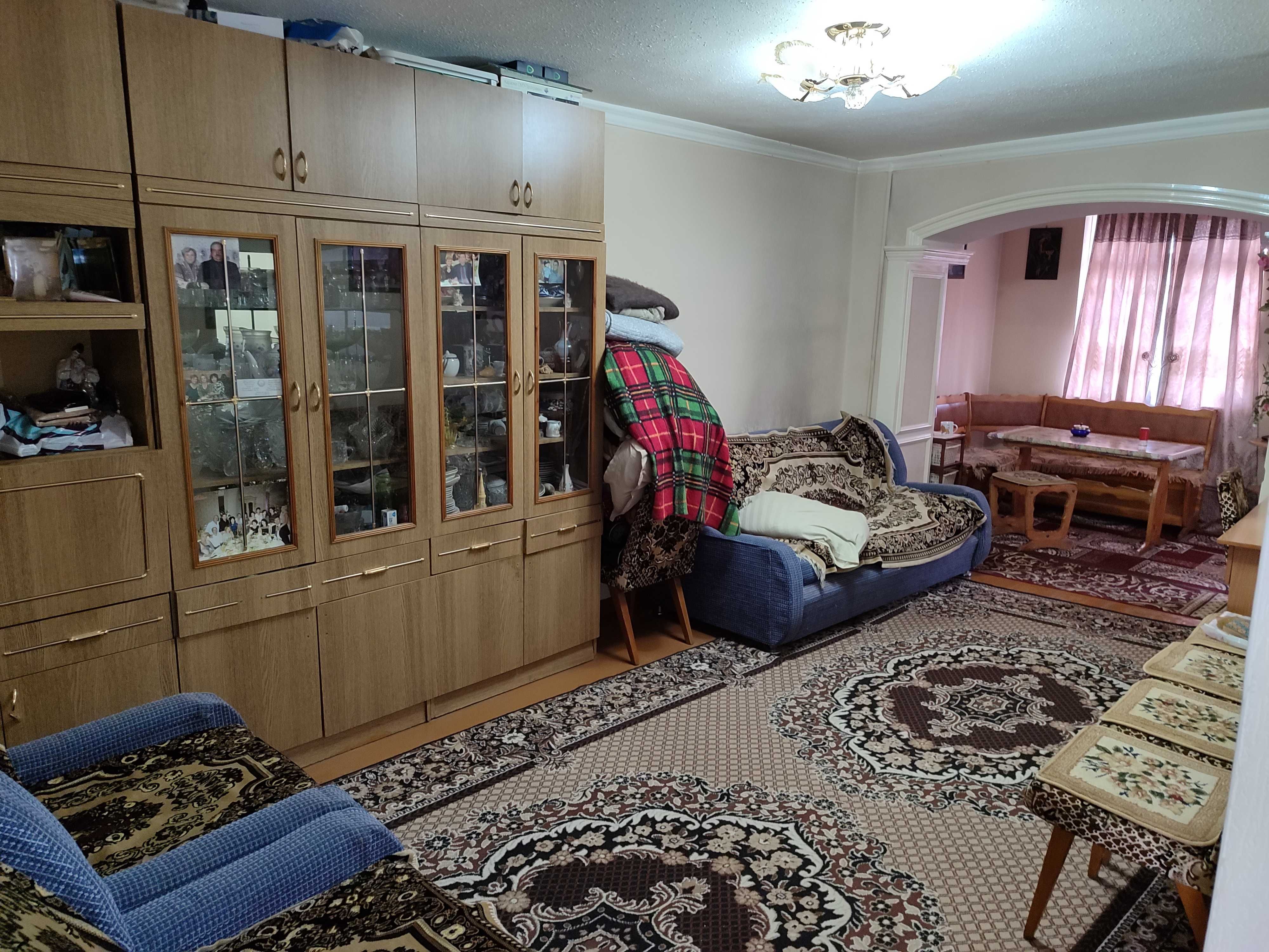 Продается квартира в Алмазарском районе