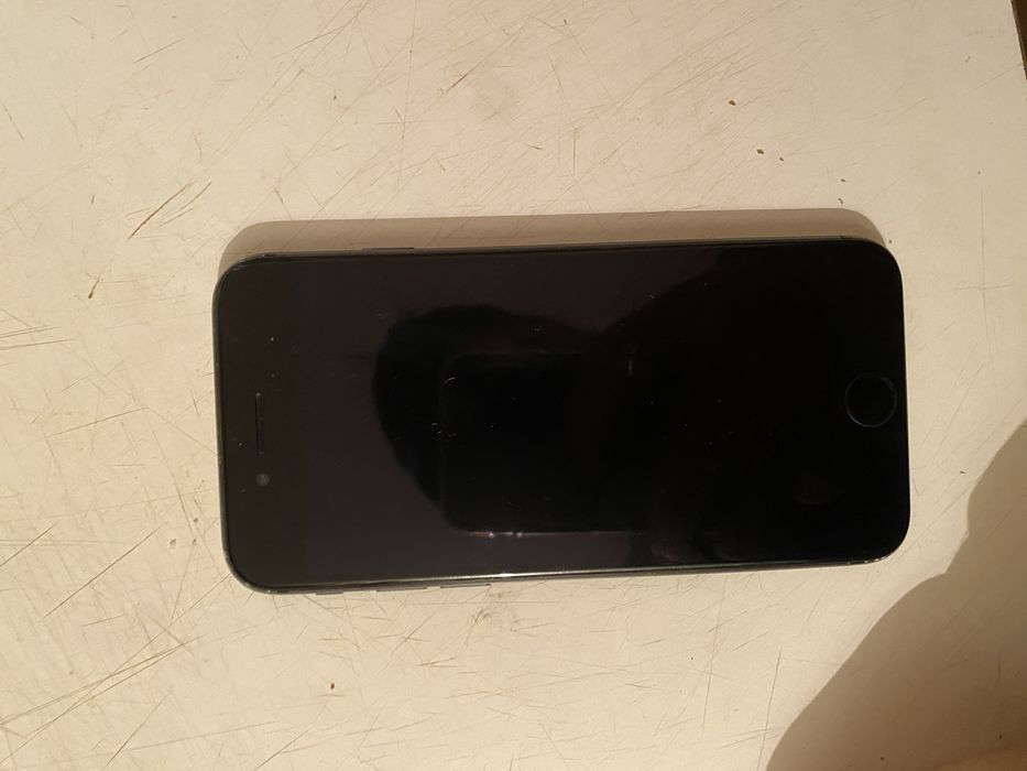 iphone 8 64 g хороший телефон